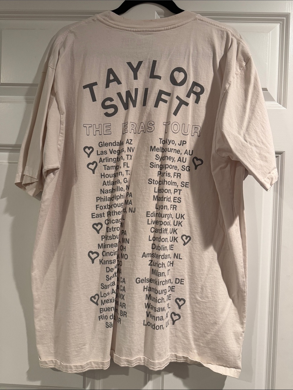Official Taylor Swift Ivory Eras Tour Graphic Tee - Picture 2 of 3